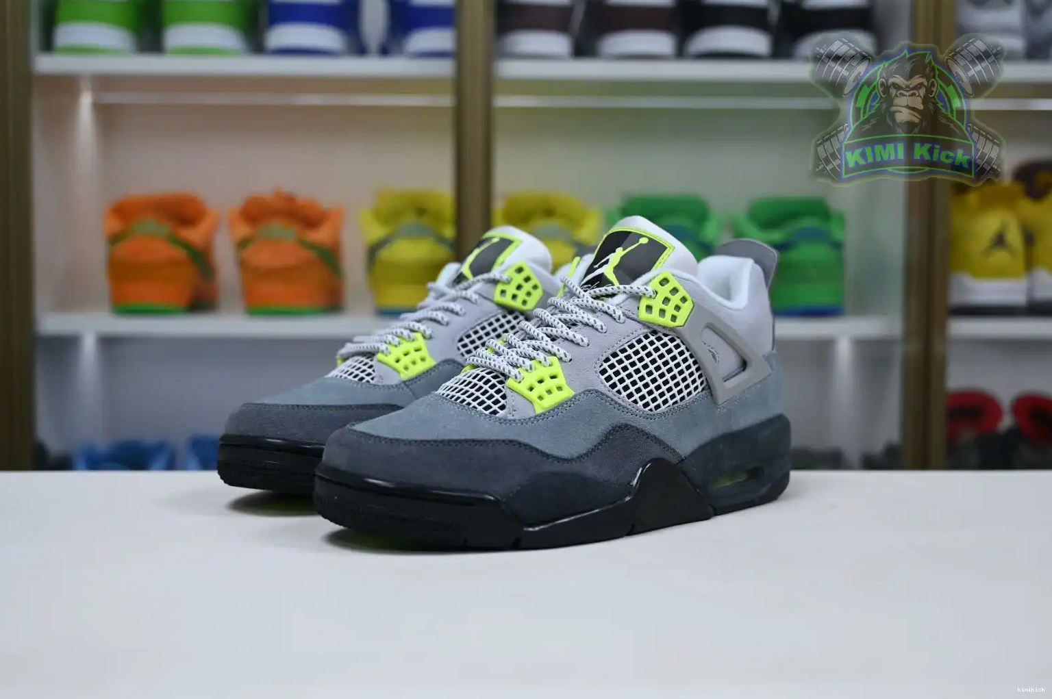 Kimikick 4 se'95neon retro Jordan Jordan Air 0511